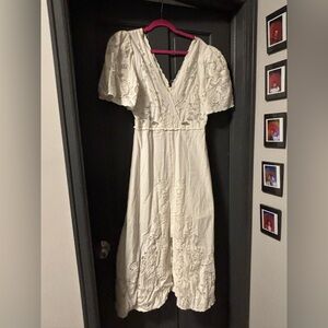 V Neck Cream Dress with Large Cap Sleeves and Embroidery
